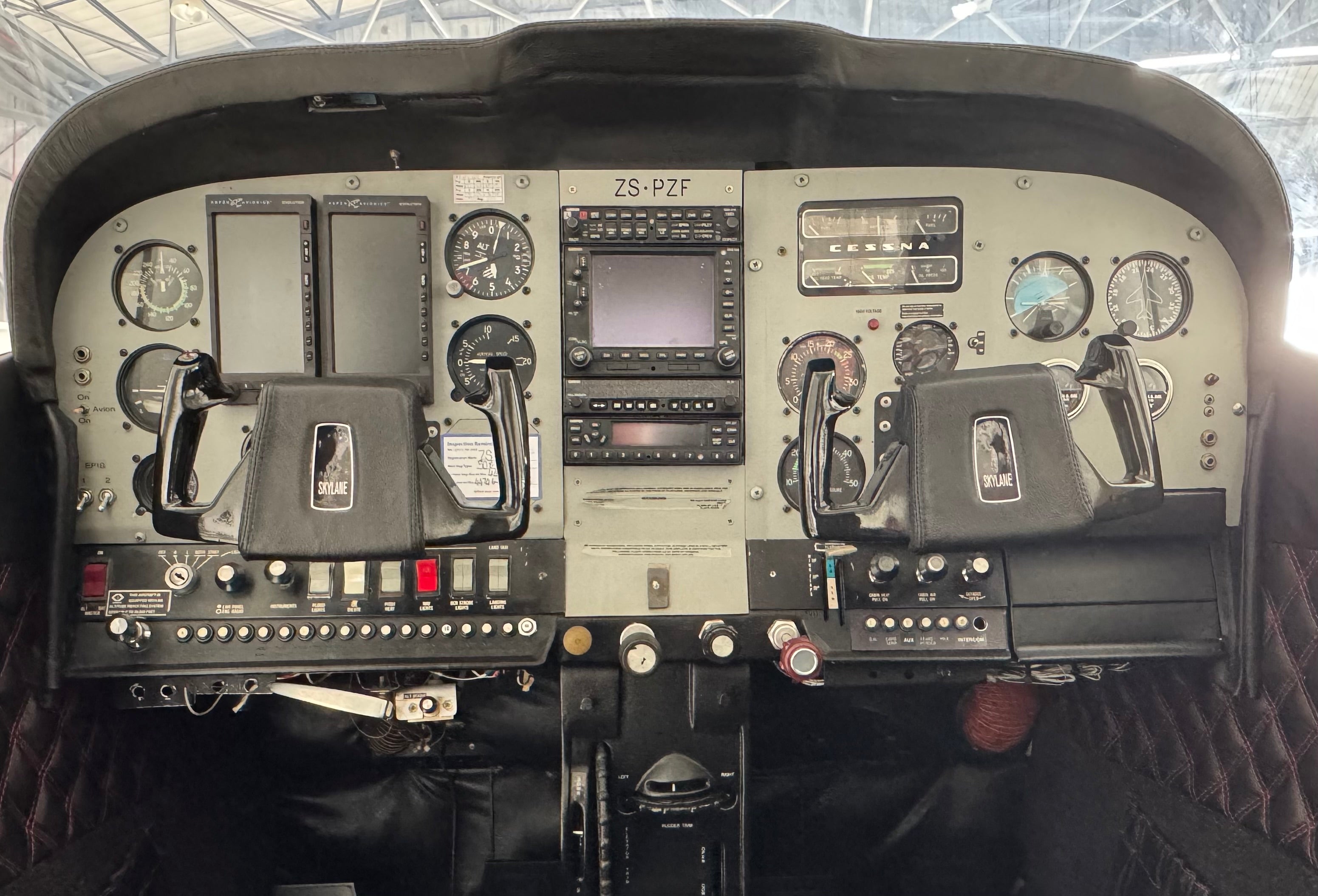 Cessna 182L Airplane Aircraft For Sale in South Africa